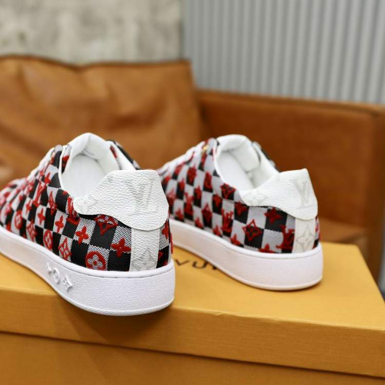 Picture of Louis Vuitton Shoes _SKULVsz38-45mnf072115447